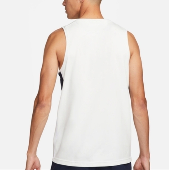 Nike Hoops Champions Premium Tank Top Size Large NWT - Picture 11 of 11